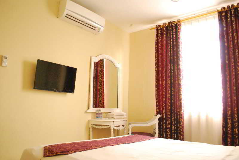 Baturetno Wijaya Imperial Hotel מראה חיצוני תמונה